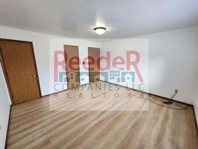 Building Photo - 7344 Hohman Ave