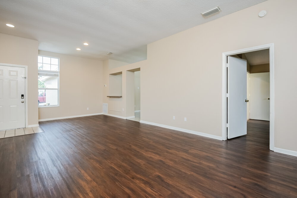 Building Photo - 1092 Manigan Ave