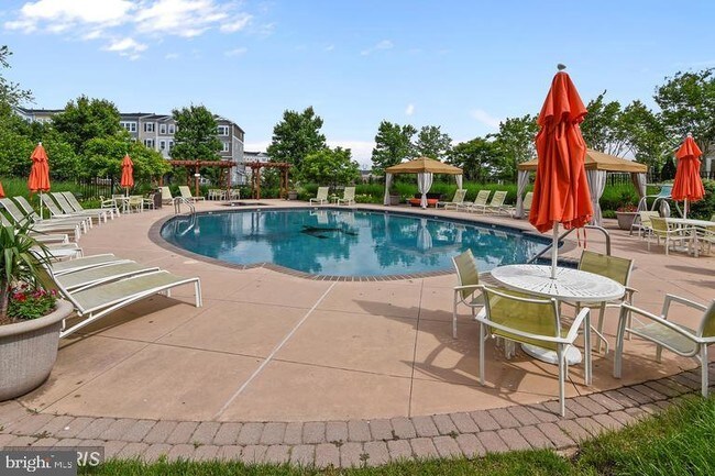 Building Photo - 24673 Nettle Mill Square