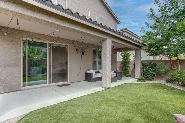 Building Photo - 9020 Nopah Peak Ct