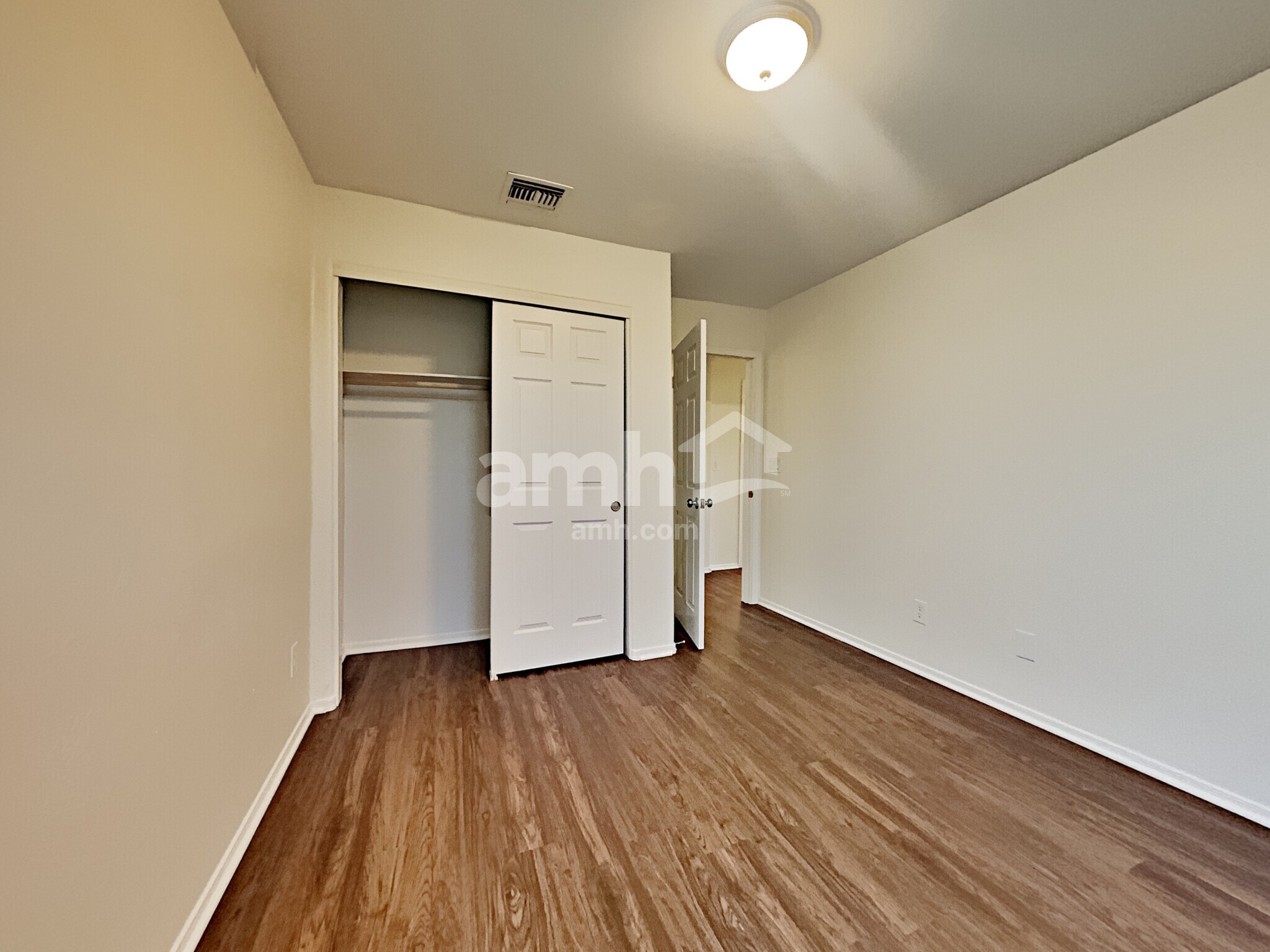 Building Photo - 902 E Autumn Harvest Pl