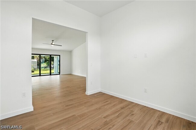 Building Photo - 2607 38th St SW