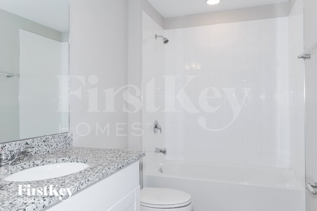 Building Photo - 437 Earhart Dr