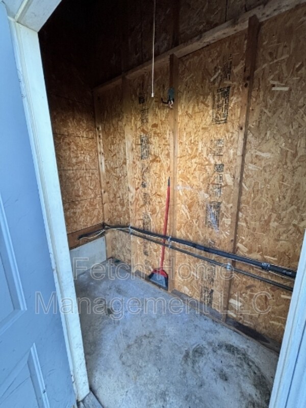 Building Photo - 143 Northwood Ct