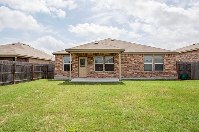 Building Photo - 5716 Hopkins Dr