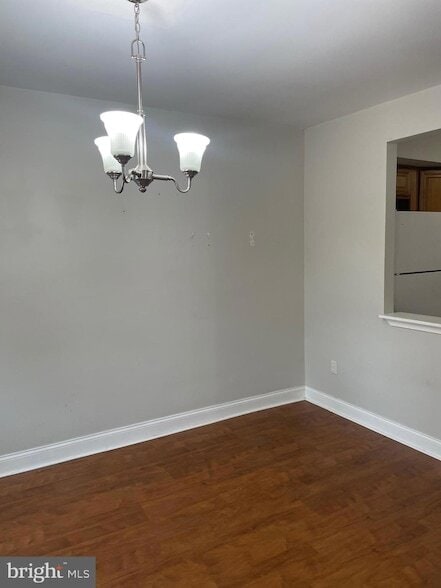 Building Photo - 207 Walnut Hill Rd