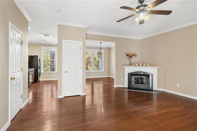 Building Photo - 1558 Paramount View Trace NE