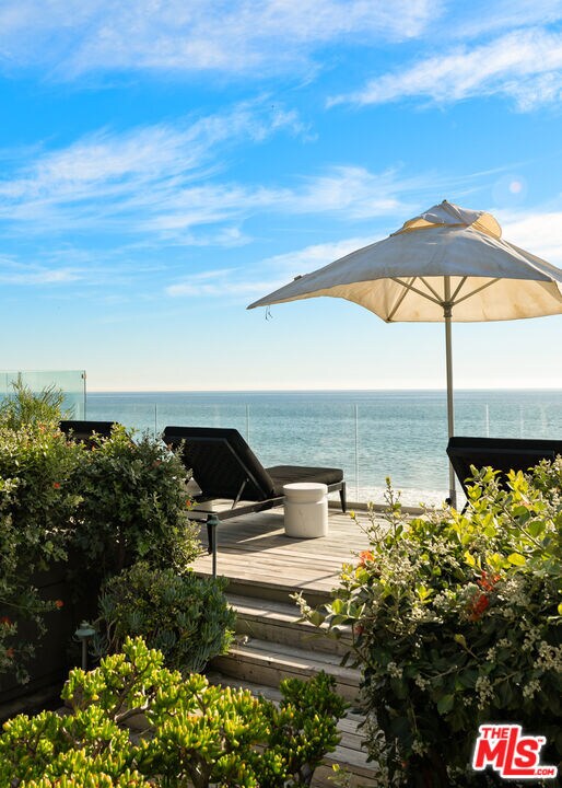 Building Photo - 23618 Malibu Colony Rd