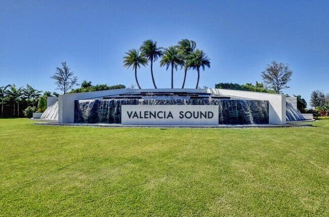 Building Photo - 12832 Veneto Springs Dr