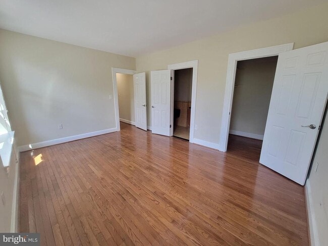 Building Photo - 1325 13th St NW
