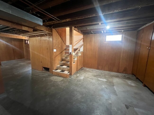 Building Photo - West Seattle Home