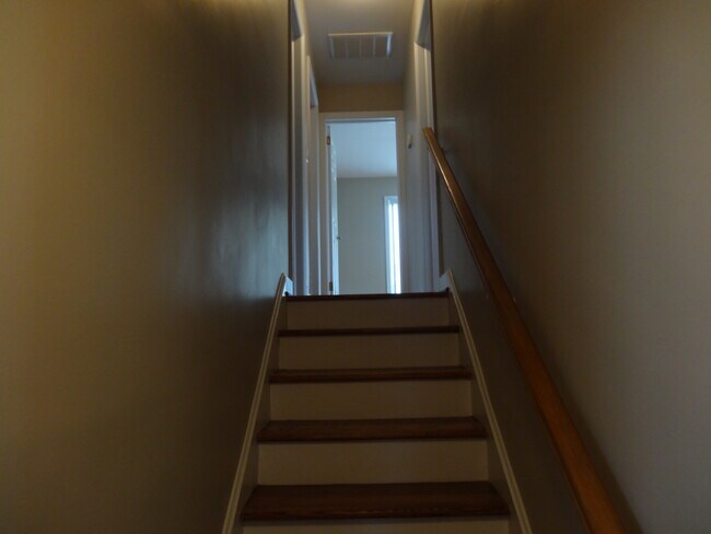 Building Photo - 5773 Gumtree Rd