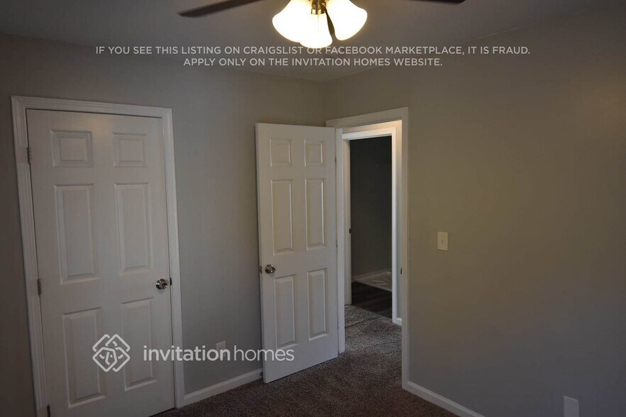 Building Photo - 3404 Balsam Tree Dr