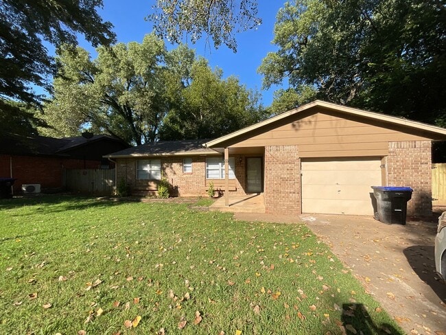 Primary Photo - 706 N 5th St