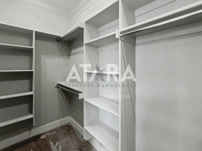 Building Photo - 9167 S Galette Ln