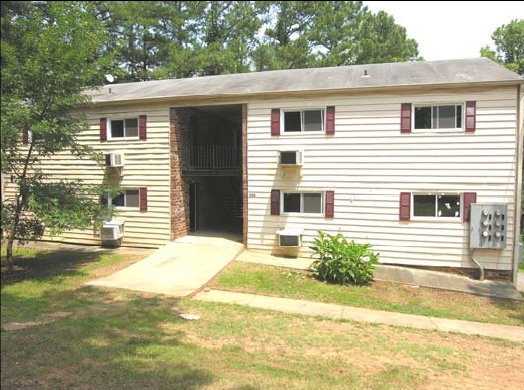 Primary Photo - 550 Gresham Park Dr