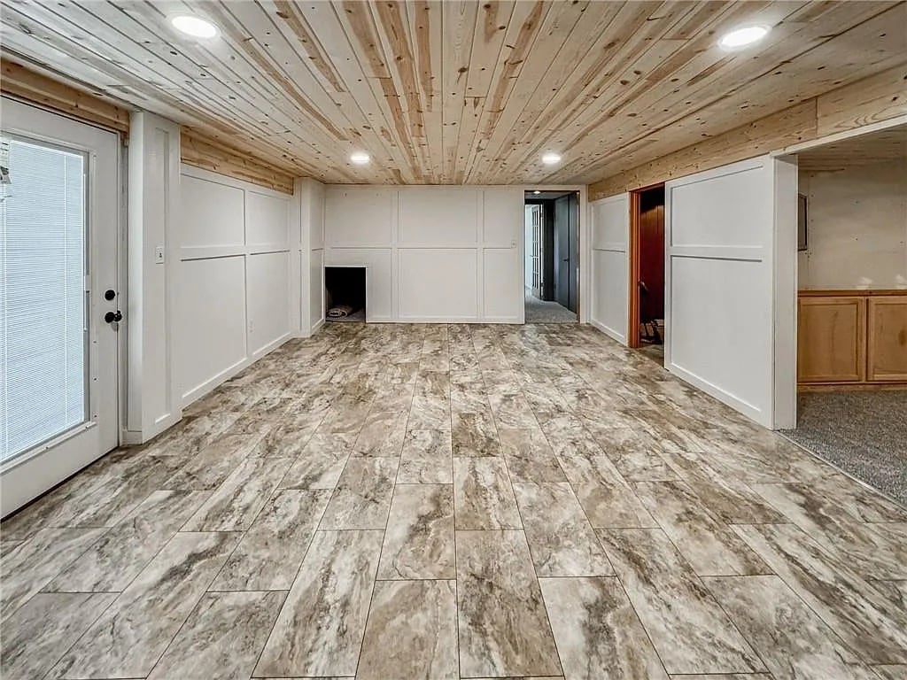Building Photo - 18012 S Highway BB