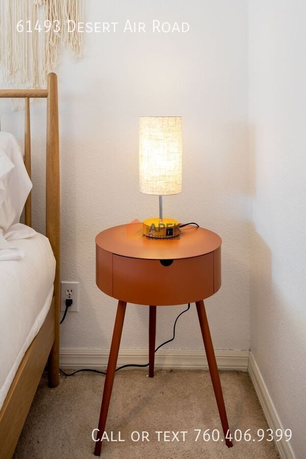 Building Photo - 61493 Desert Air Rd