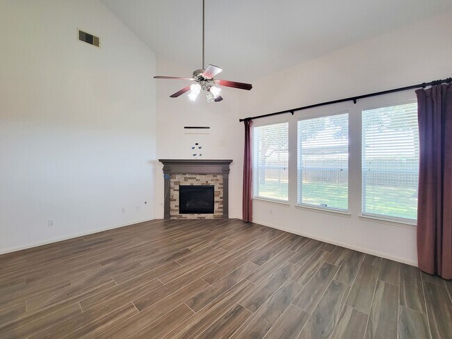 Building Photo - 6511 Canyon Mist Ln