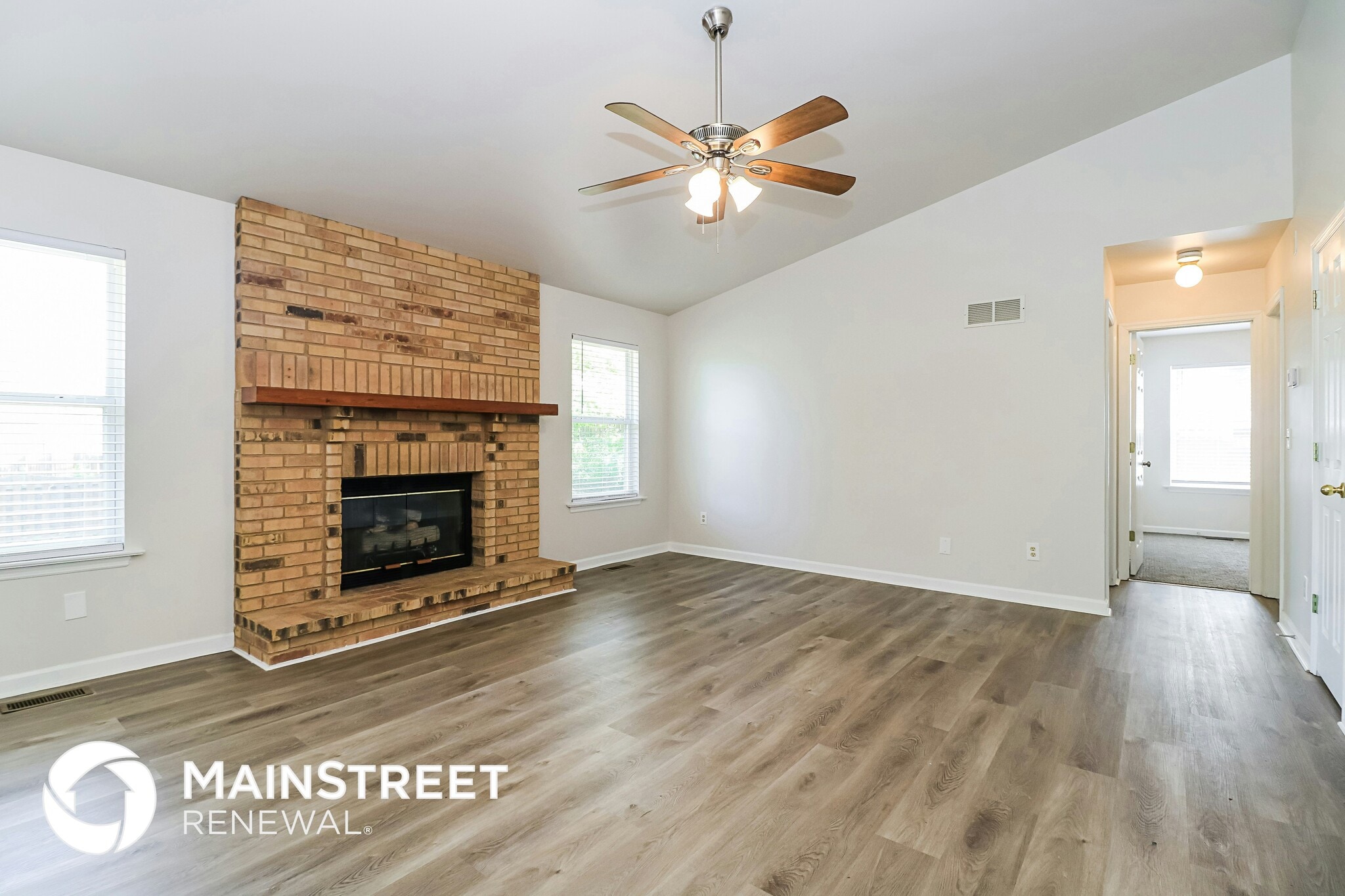 Building Photo - 14 Cantabrian Ct