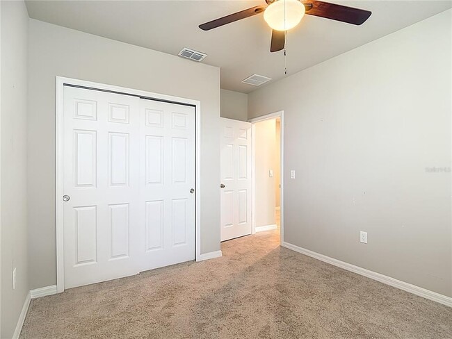 Building Photo - 928 Cambridge Dr