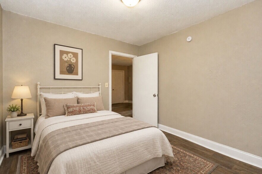 Building Photo - 387 Alice Dr