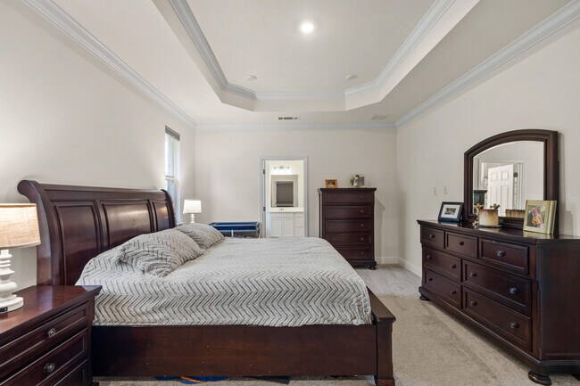 Building Photo - 296 Symphony Way