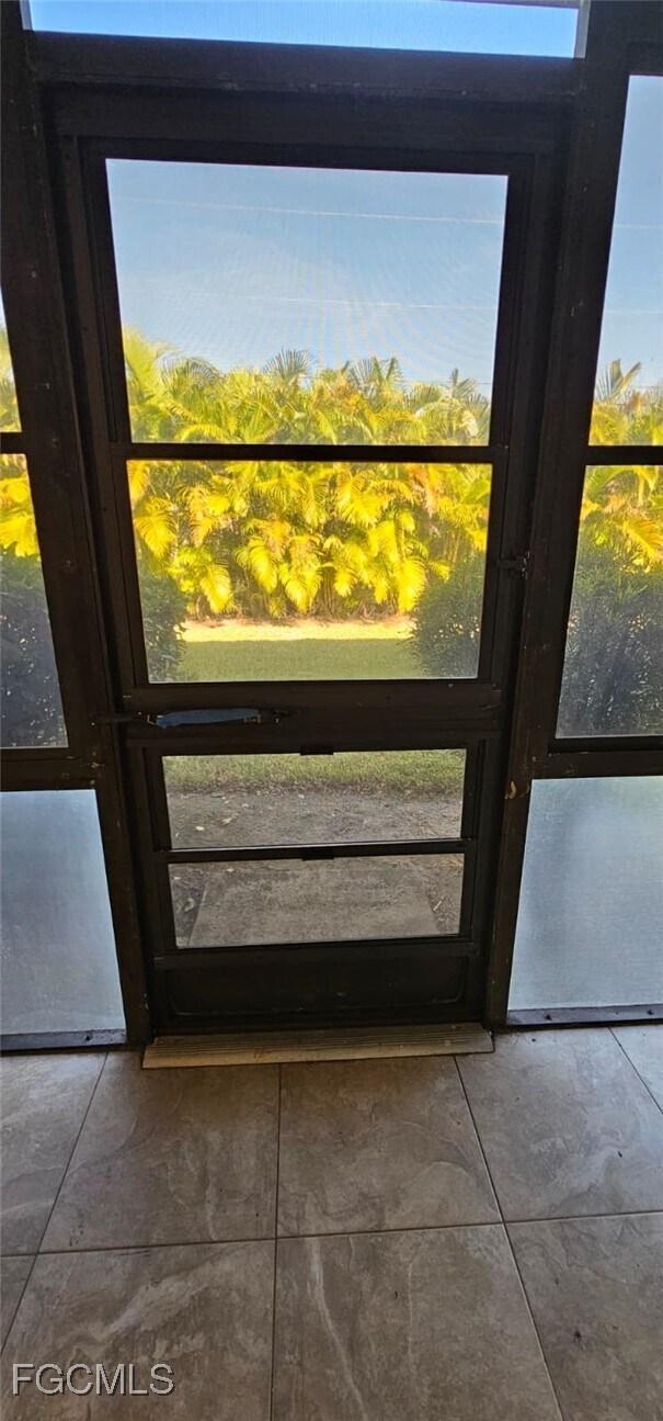 Building Photo - 1507 Cape Coral Pkwy W