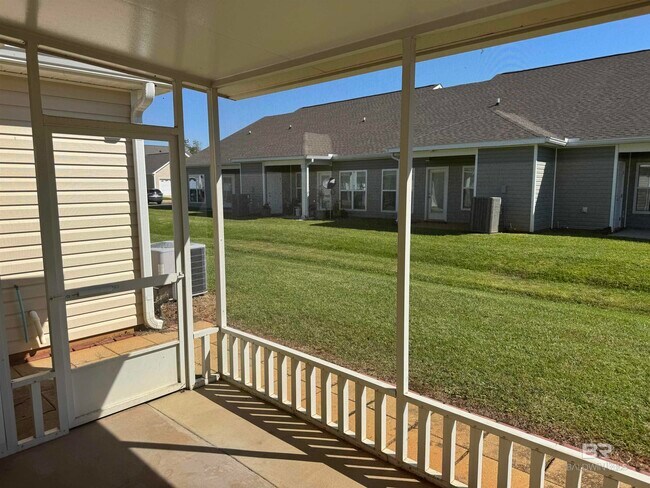 Building Photo - 2651 S Juniper St