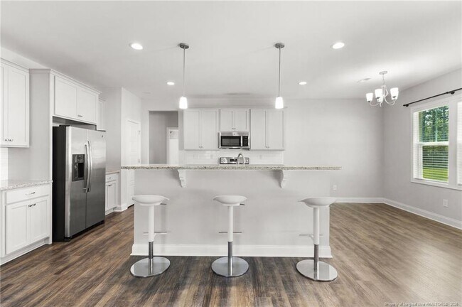 Building Photo - 153 Nairn St