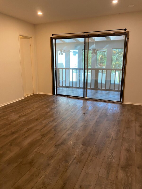 Building Photo - 258 Balfour Dr