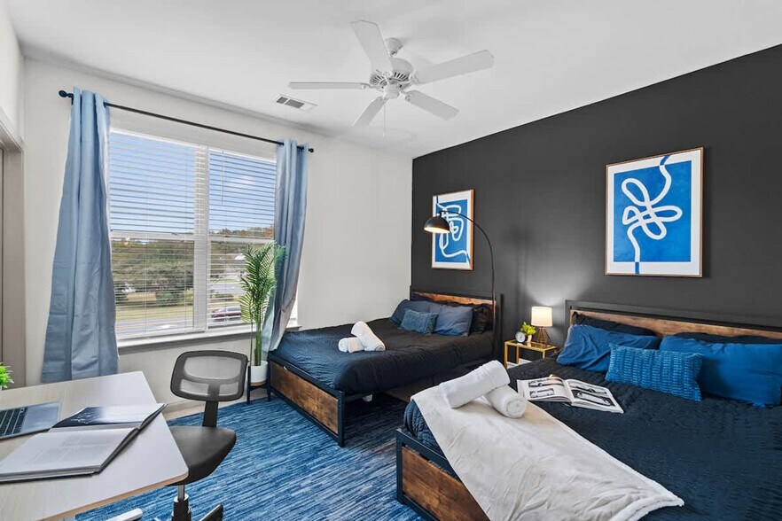 Building Photo - 16031 Elizabeth Joyce Dr