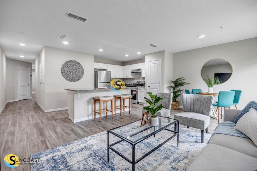 Building Photo - 9612 Hood Rd