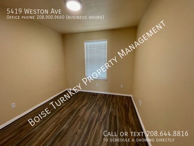 Building Photo - 5419 Weston Ave