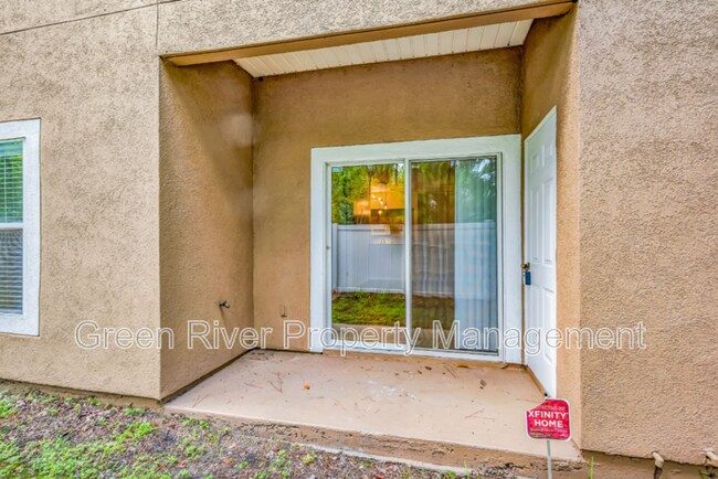 Building Photo - 7920 Merrill Rd