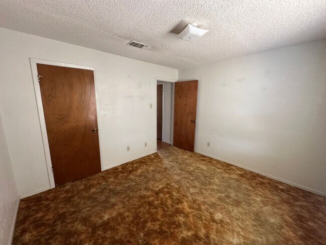 Building Photo - AVAILABLE NOW; APPLY AT OUR WEBSITE