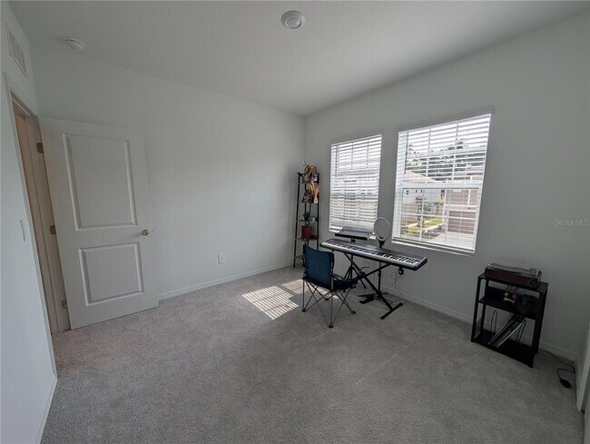 Building Photo - 3385 Lapis Lk Dr