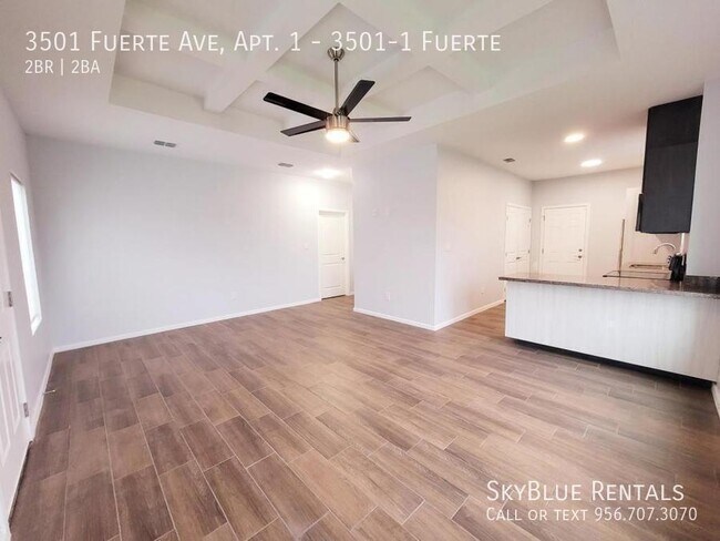 Building Photo - 3501 Fuerte Ave