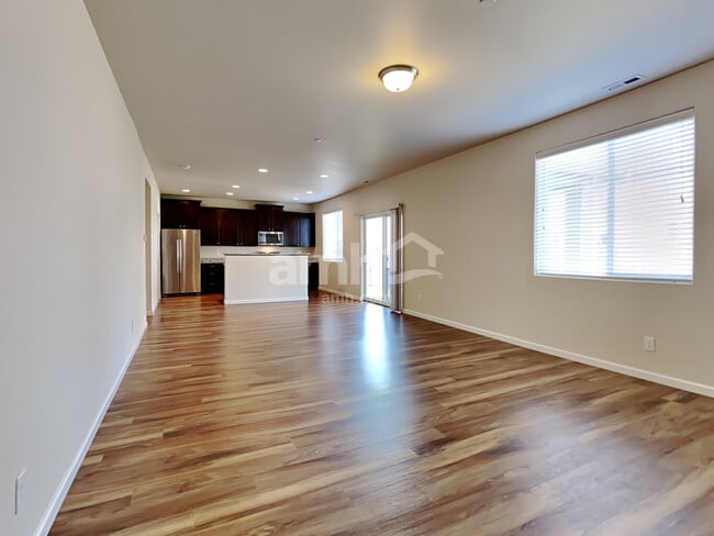 Building Photo - 2689 Justice Pl