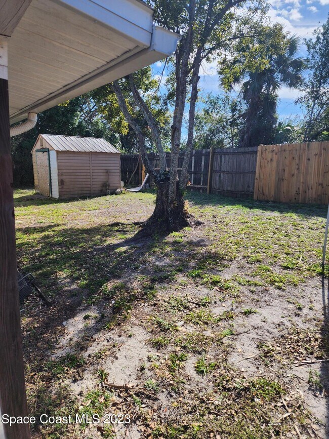 Building Photo - 388 Mac Arthur Cir-