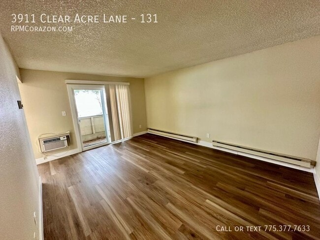 Building Photo - 3911 Clear Acre Ln
