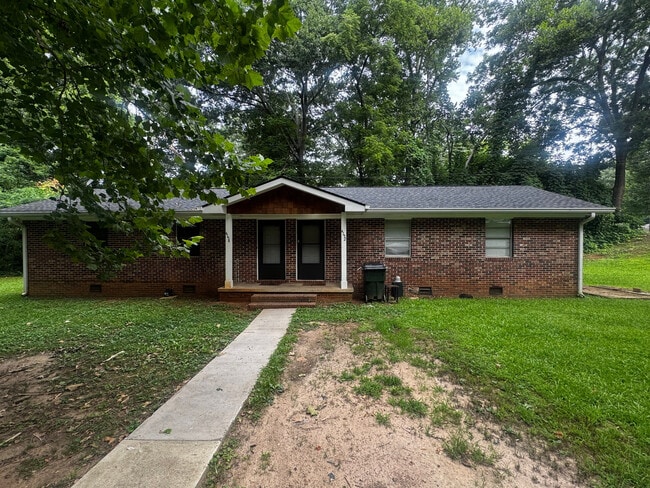 Building Photo - 4152 Monticello St