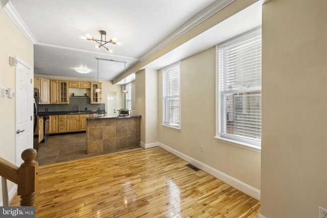 Building Photo - 635 Fagley St