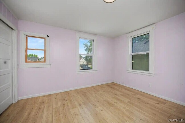 Building Photo - 769 19th St