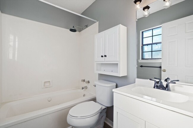 Building Photo - UPCOMING LISTING