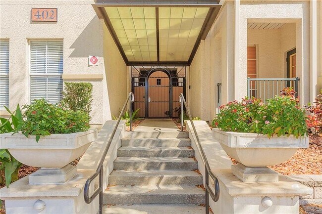 Building Photo - 402 S Armenia Ave