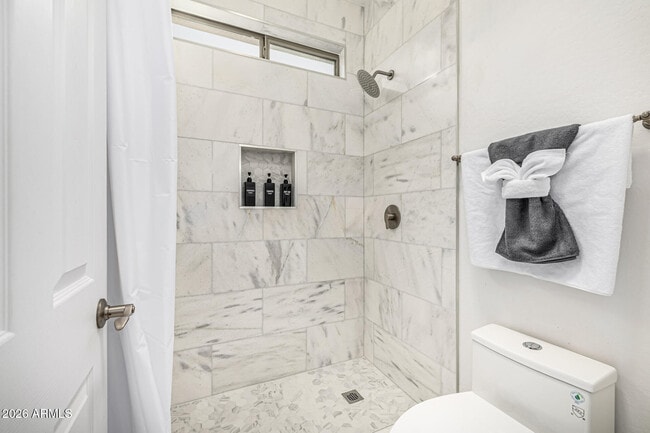 Building Photo - 5211 N 193rd Ave