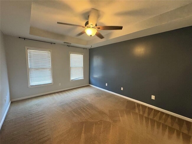 Building Photo - 170 Blue Ridge Dr