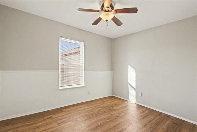 Building Photo - 3720 Stanley Ave