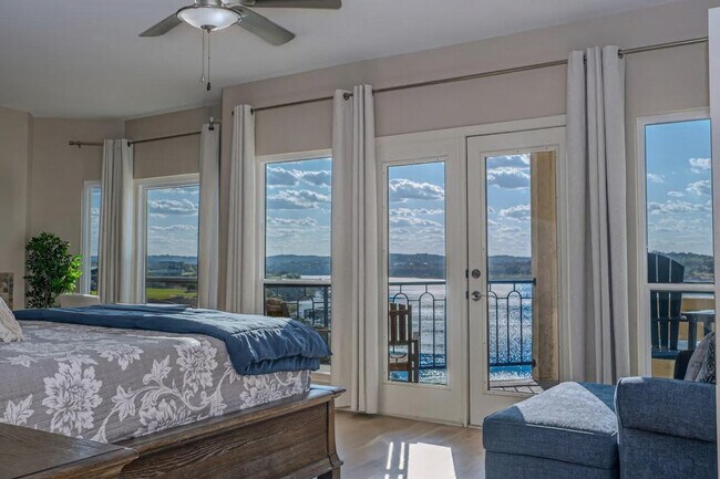 Building Photo - 3404 American Dr